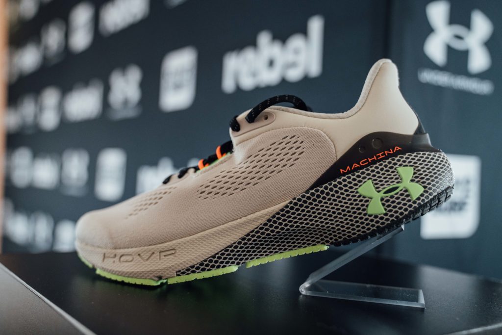 With the UnderArmour HOVR Machina 3, You Get Comfort, Cushioning And A ...